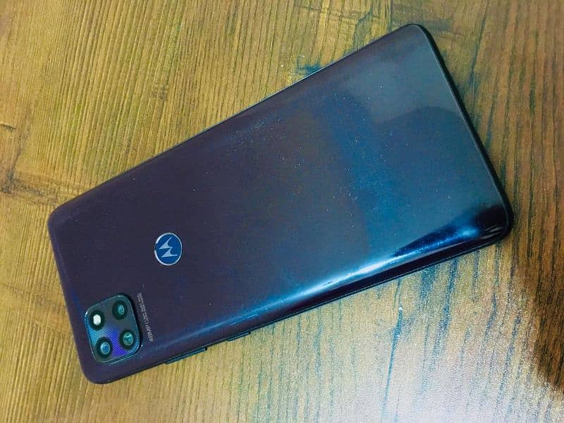 Motorola One 5g Ace 3