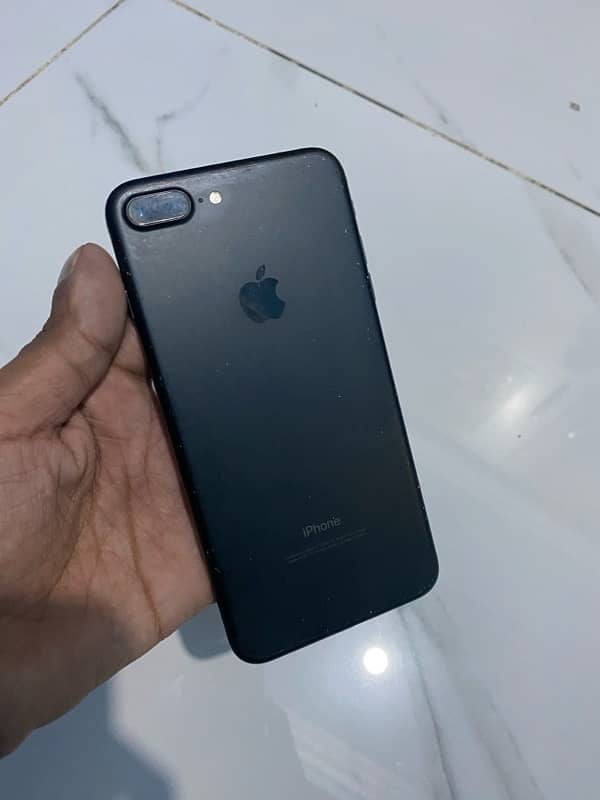 Iphone 7 plus 1