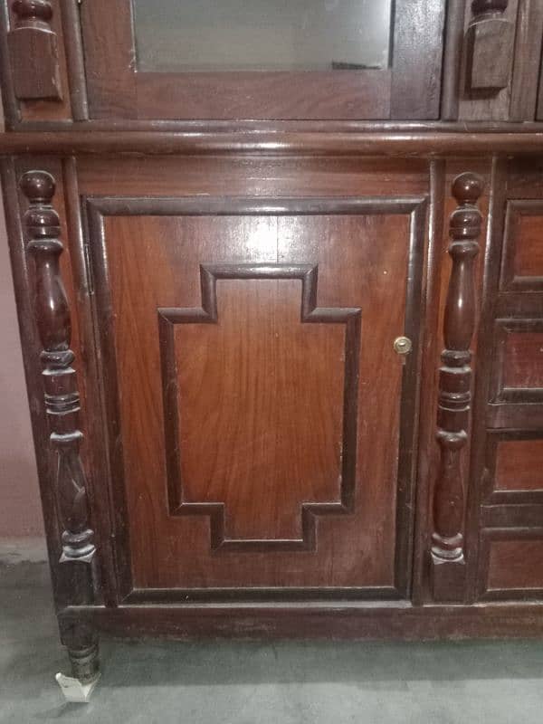 Crockery Wardrobe (Bartan Almari) 5