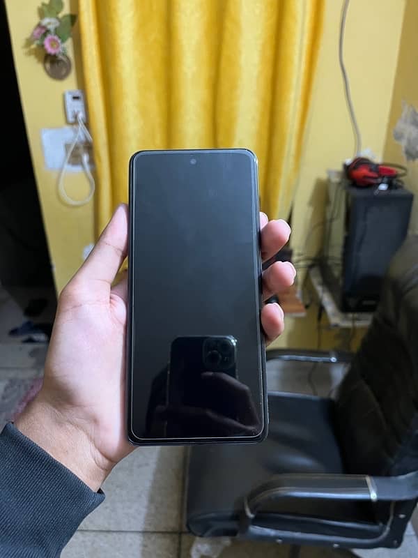 Infinix Hot 40pro 2