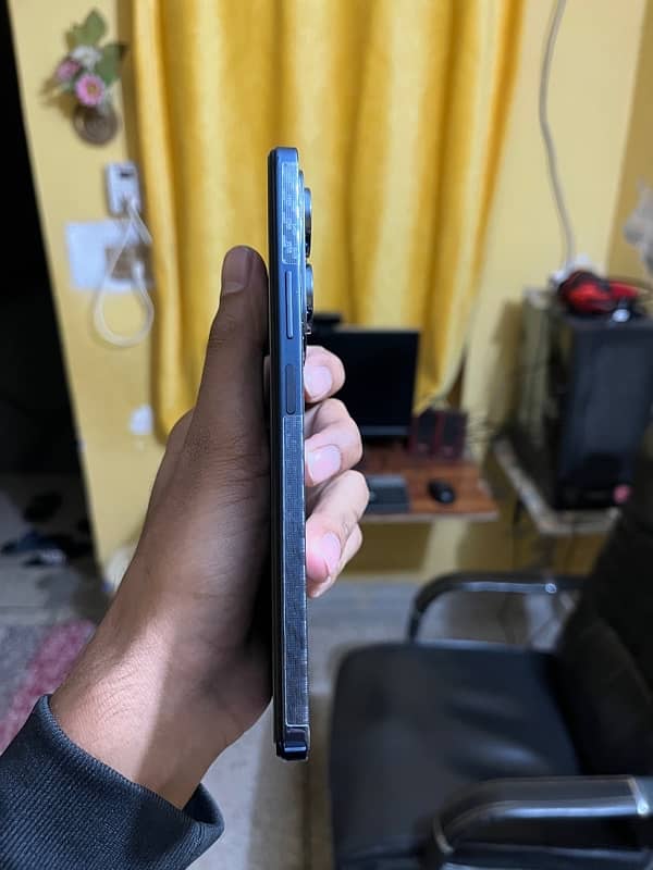 Infinix Hot 40pro 3