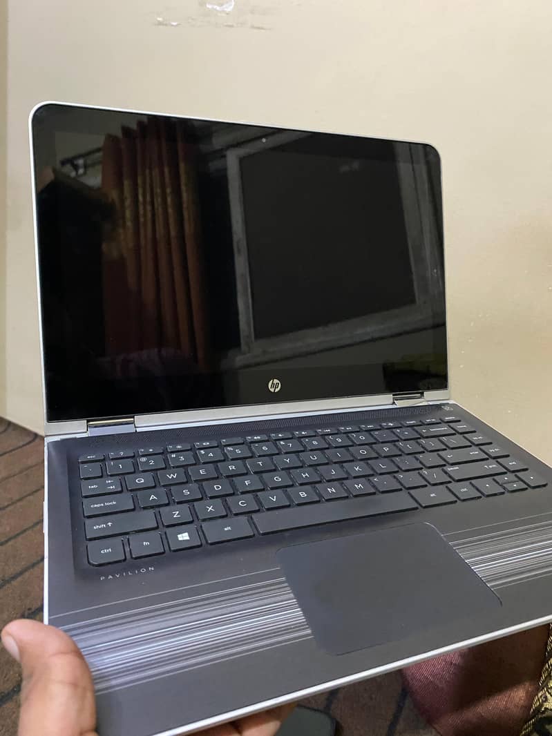 HP core i3 6th gen 10 gb ram 0