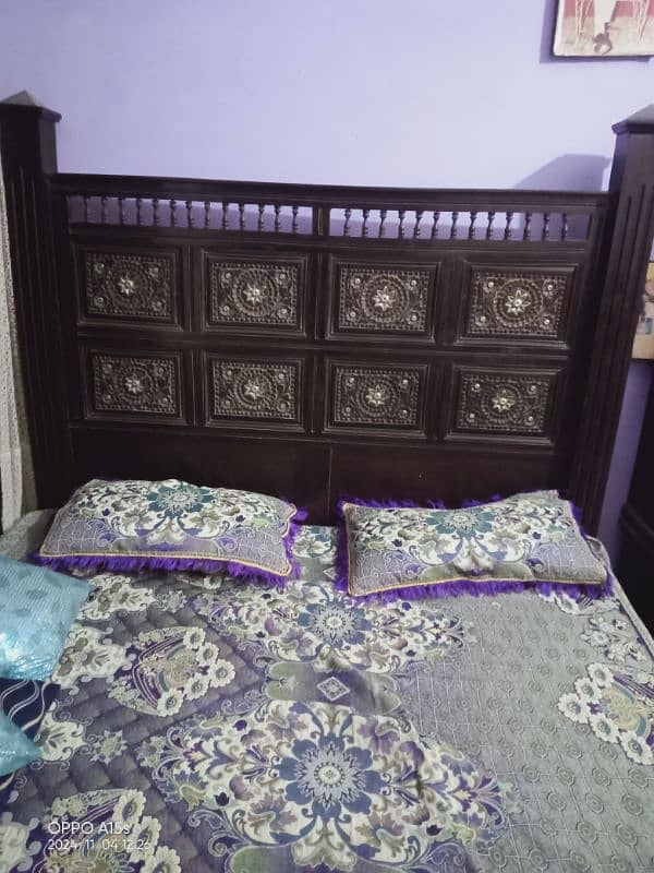 king size bed 2