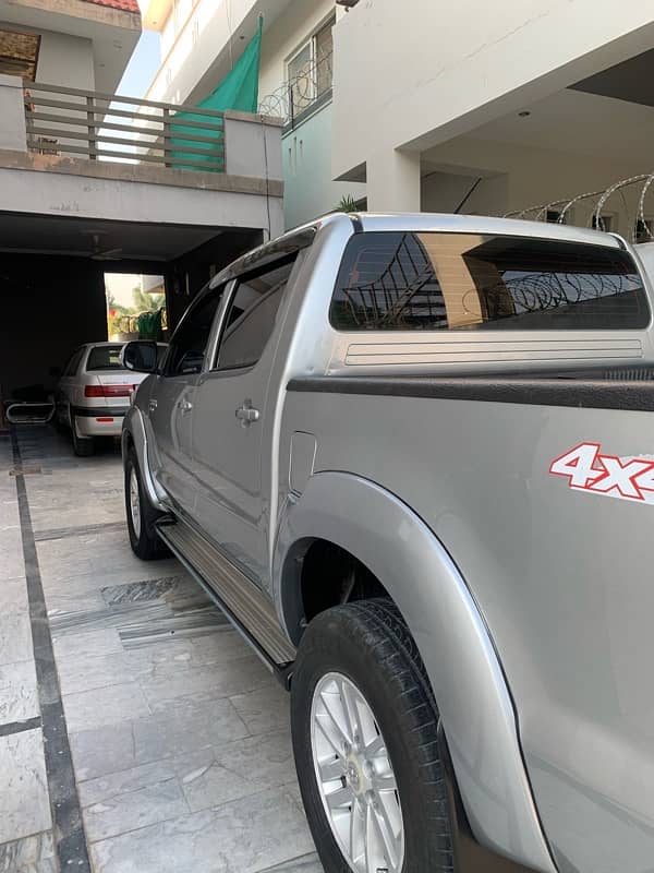 Toyota Hilux Vigo Champ GX 2014 6