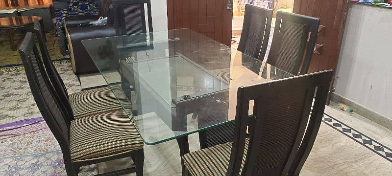 Dining Table And Chairs 4