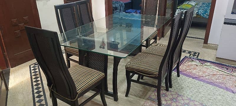 Dining Table And Chairs 5