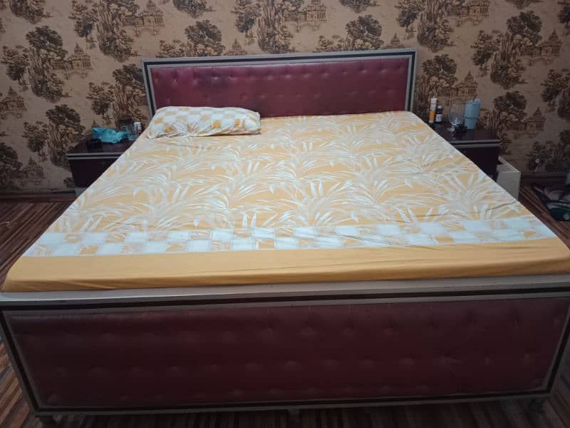 wooden King bed for sell 1