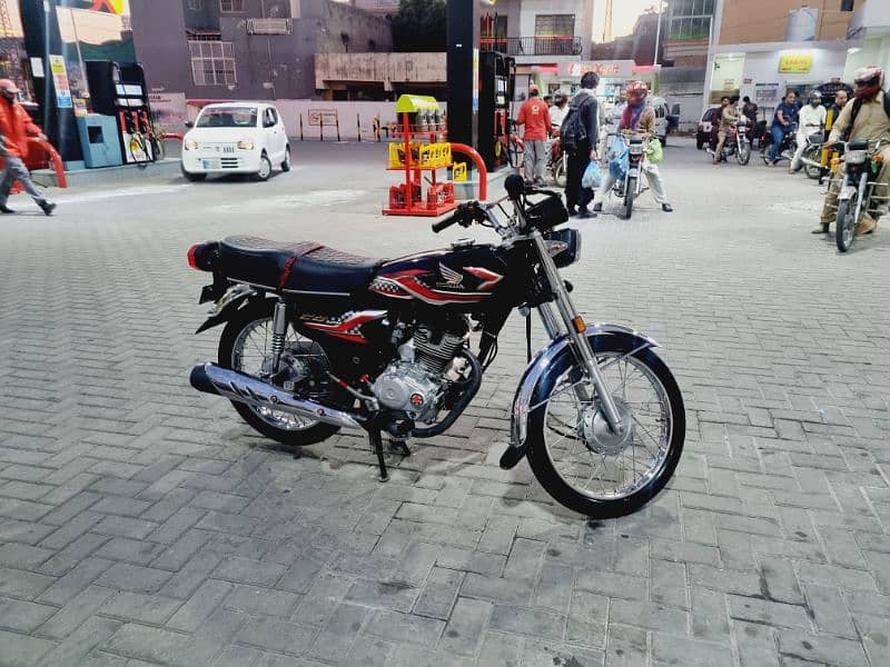 Honda 125 Special Edition 2