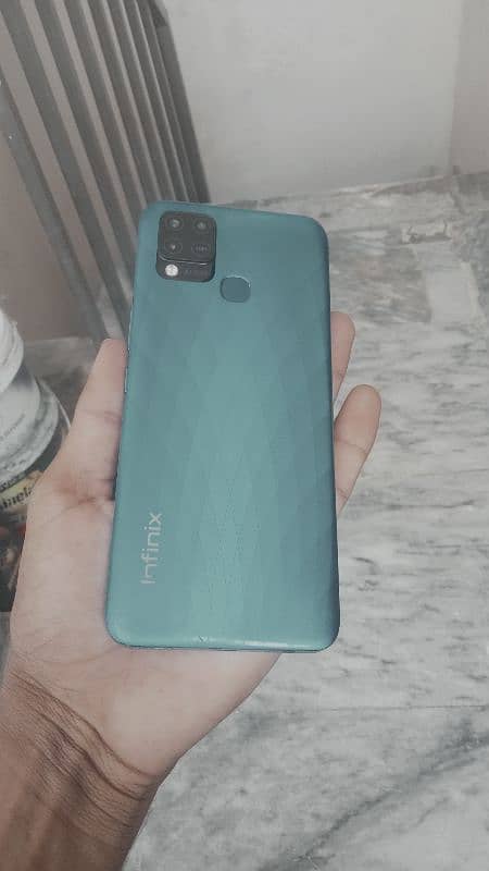 Infinix Hot 10s 1