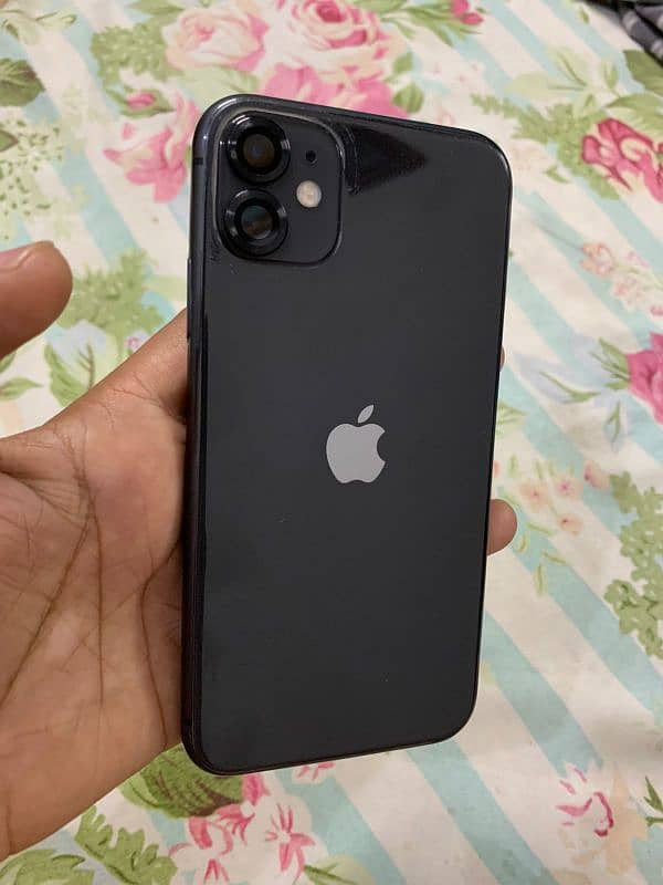 IPHONE 11 (BLACK) 0