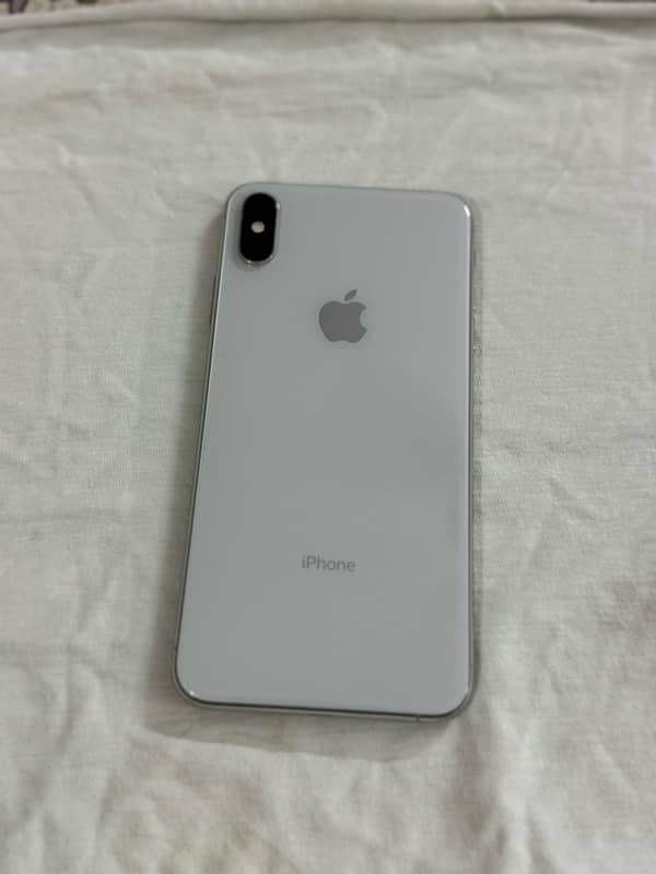 iPhone Xs Max 7