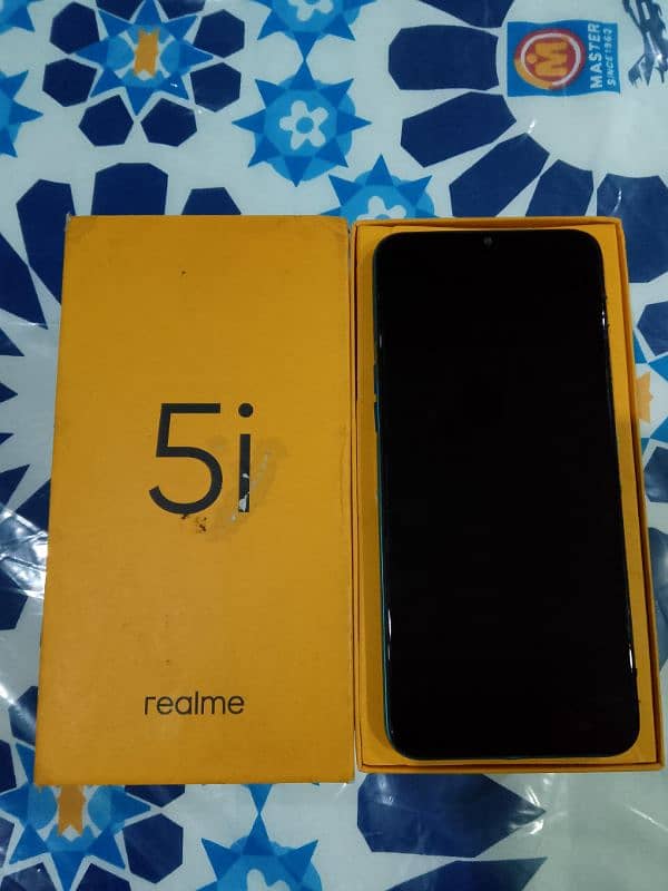 Realme 5i 0