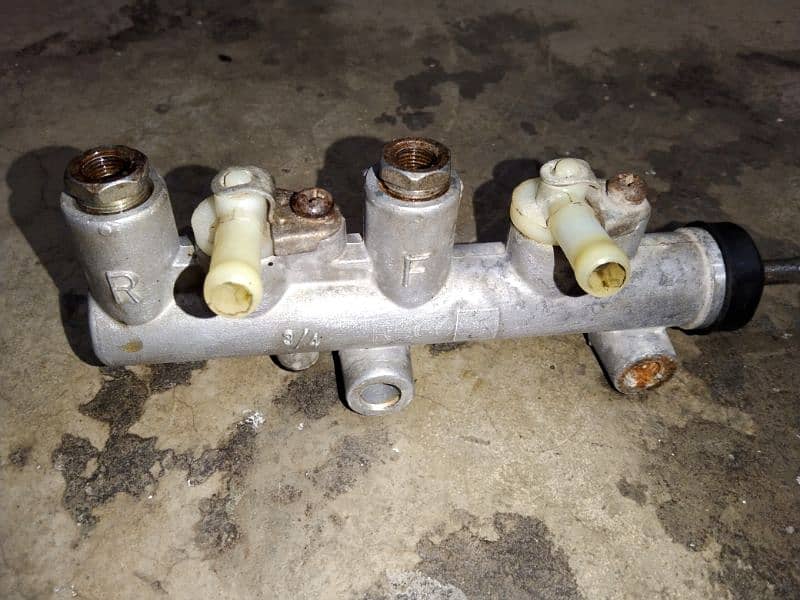 Suzuki bolan Master cylinder 1