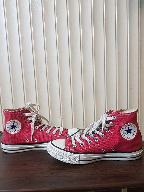 Converse shoes 0