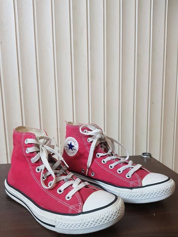 Converse shoes 1