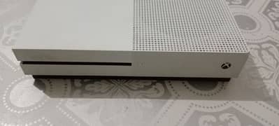 Xbox one s 500gb good condition