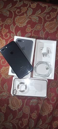 Iphone 7plus PTA approved 128Gb box or charg k sth All ookay h