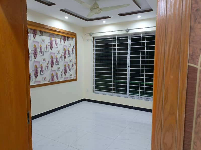 Brand New Luxury UPPER Portion for Rent, 6 Marla House for Rent in Soan Garden Block H Near To Highway 8