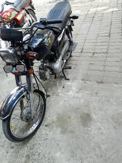 road prince 2015 model good condition 03134856630