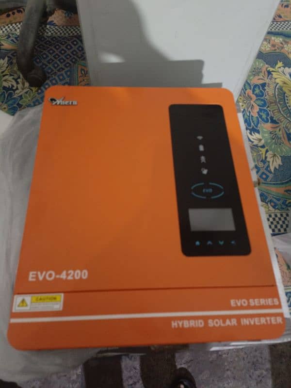 Crown Hybrid Solar inverter 4.2kw PV 6200 Dry / Lithium battery availa 7