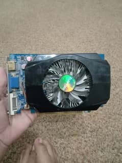 Nvidia GeForce GT 730 2 gb ddr3 128 bit