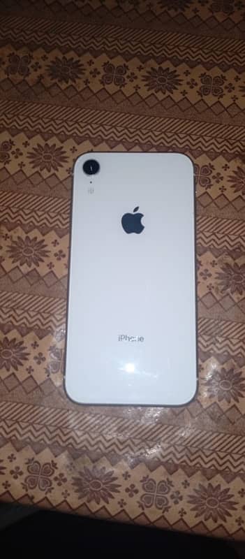 iPhone Xr 5