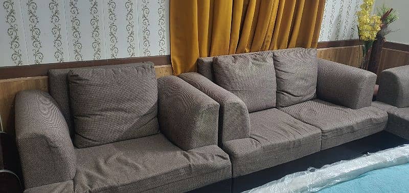 Luxurious 5-Seater Sofas and Beds 1