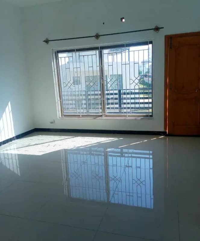 G-11 Maine Road 40/80 Upper Portion For Rent 5