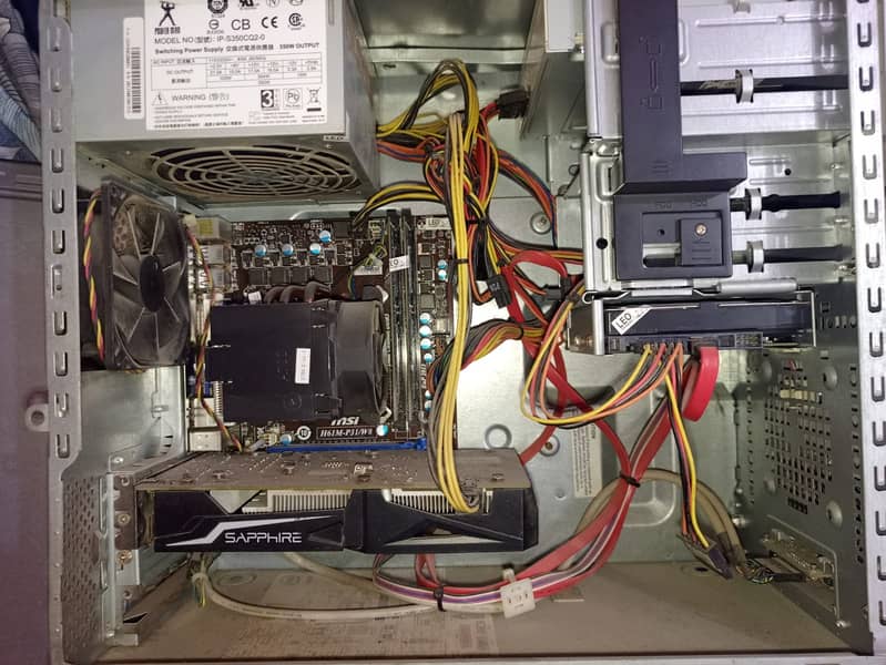 Budget Gaming PC (barely used) 2