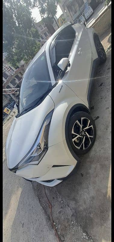 Toyota C-HR 2017 7