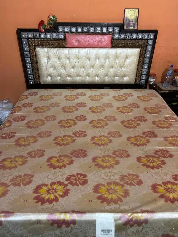 king size bed with mattress 1