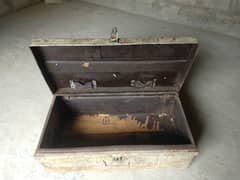 Iron Storage Box (Pettey)