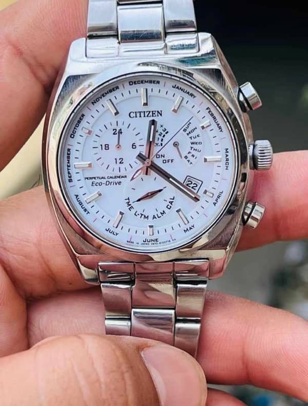 CITIZEN  ECO DRIVE 1