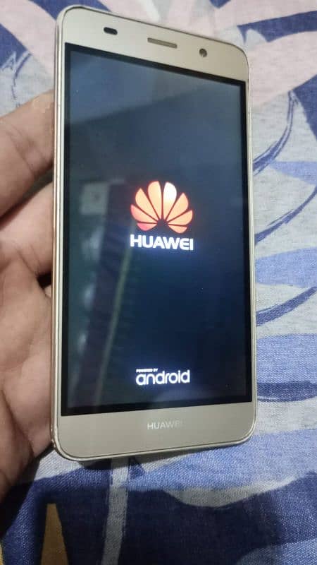 huwawei y6 dual sim PTA offcail approved 4