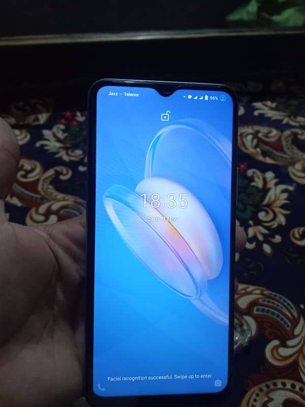 Vivo Y12 1