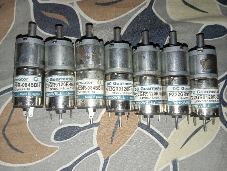 DC gear Motor 2