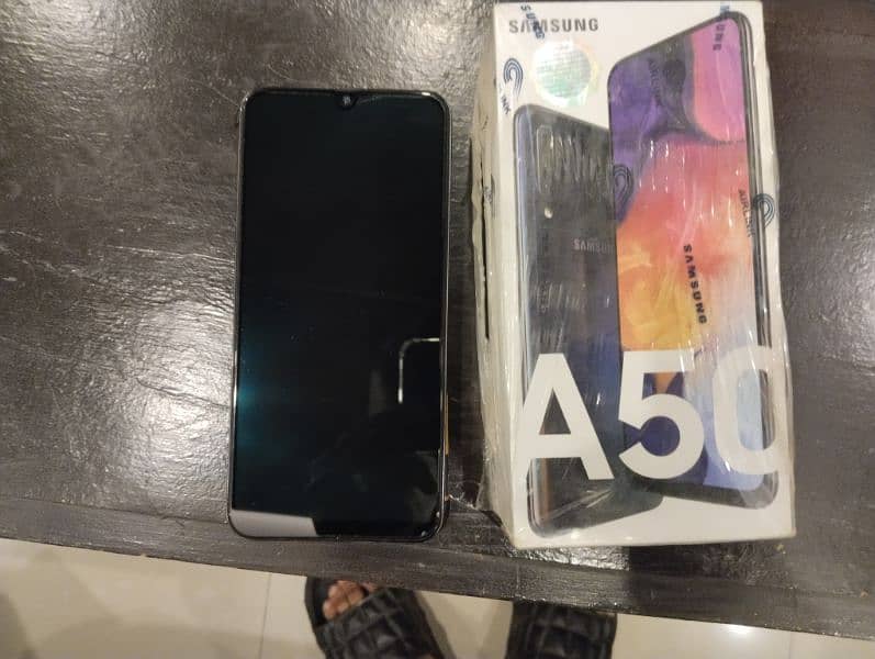 Samsung A50 128/4Gb Gift for indrive,food panda drivers 1