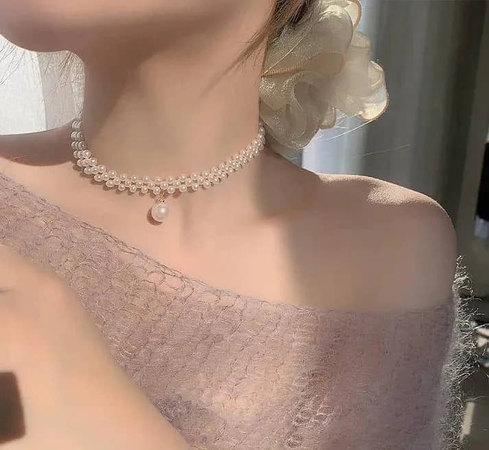 1 Pc Resin Elegant Pearl Stones Choker 0