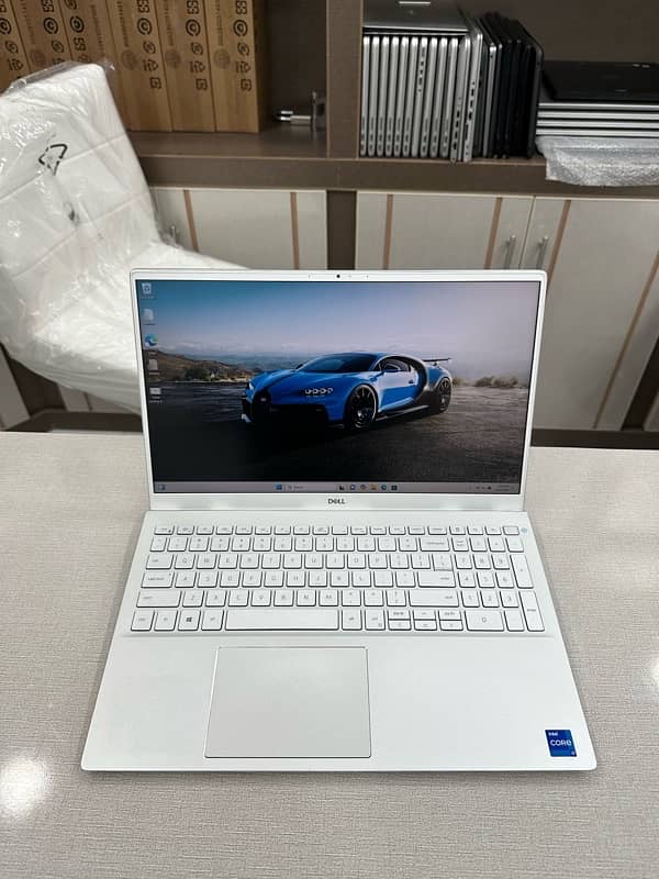 Dell Inspiron 15 5501  i7 11th Generation Ram 16gb Ssd 256gb Nvme 15.6 0