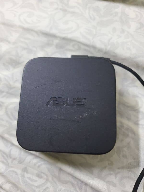 Asus ROG Rapture GT-AX11000 Cal of Duty Blck Ops4 Edition Wifi6 Router 4