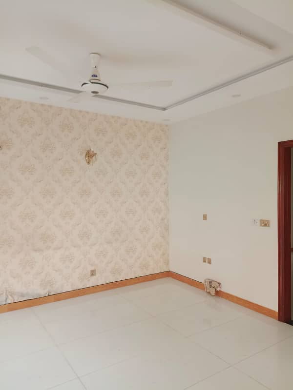 5 MARLA FULLY BASEMENT BRAND NEW BEAUTIFUL BUNGALOW IS AVAILABLE FOR RENT IN THE BEST BLOCK OF DHA PHASE 9 TOWN LAHORE 3