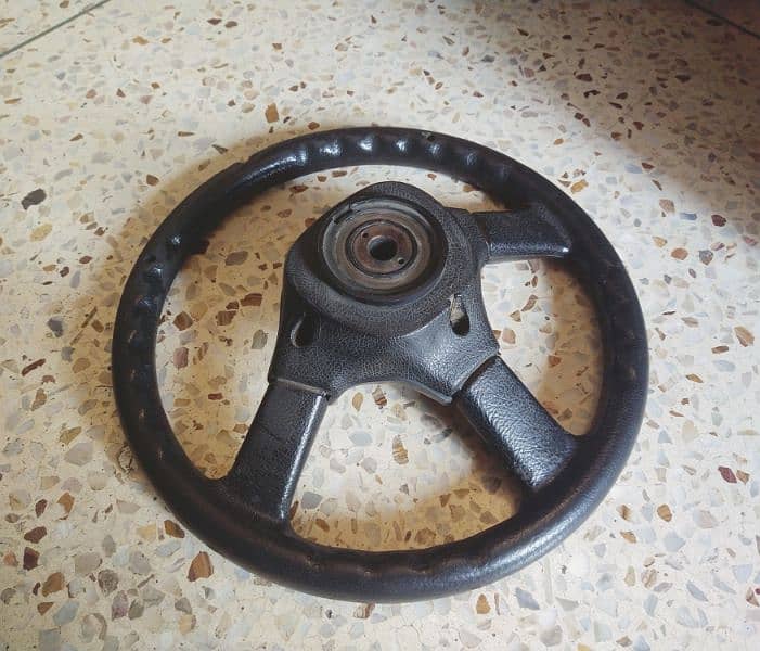 Japani Steering wheel for sale in Good Condition 2