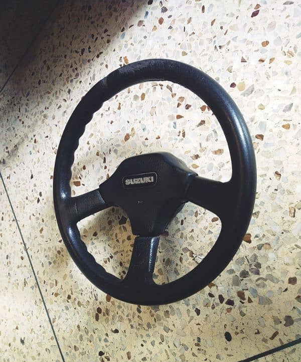 Japani Steering wheel for sale in Good Condition 3