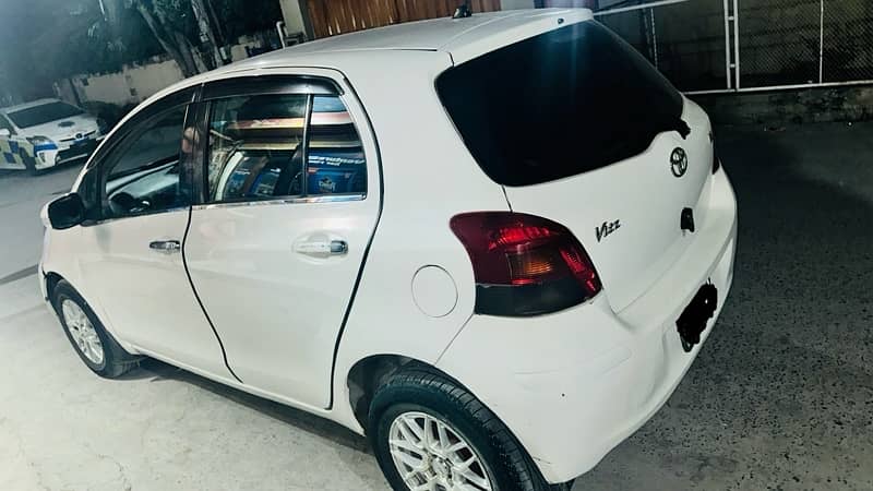 Toyota Vitz 2007 4