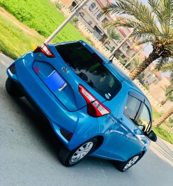 Toyota Vitz 2017 3