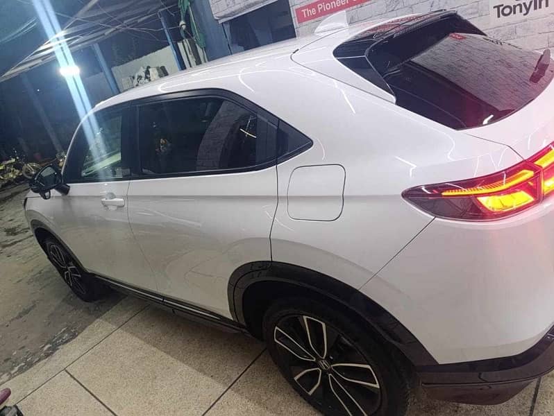 Honda Vezel 2022 3