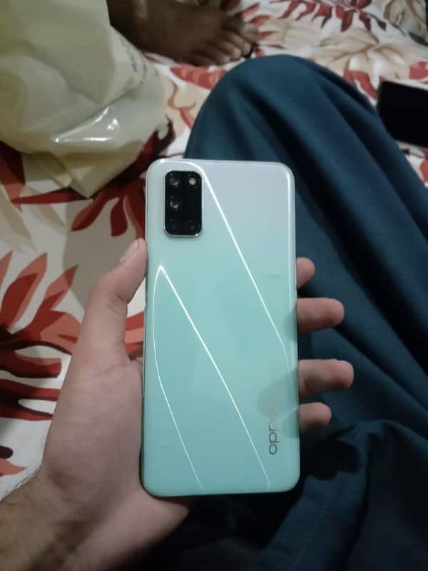 Oppo A52 3