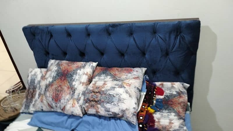 2 Sofa and Iron bed Poshish for. Sale 3