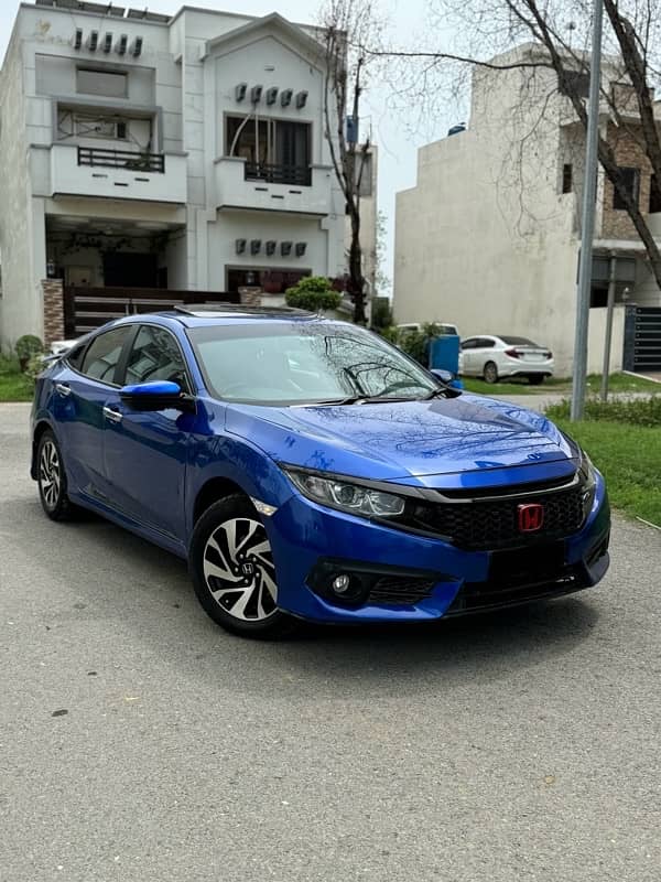 Honda Civic  2016 4