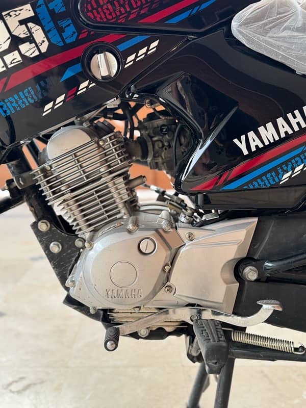 Yamaha YBR 125 G 7